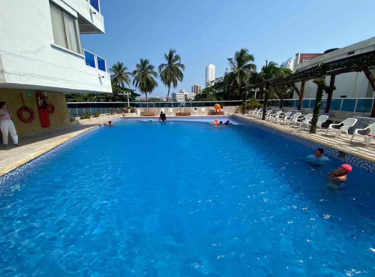 Remodelado Cómodo Y Cerca Al Mar Apartamento *