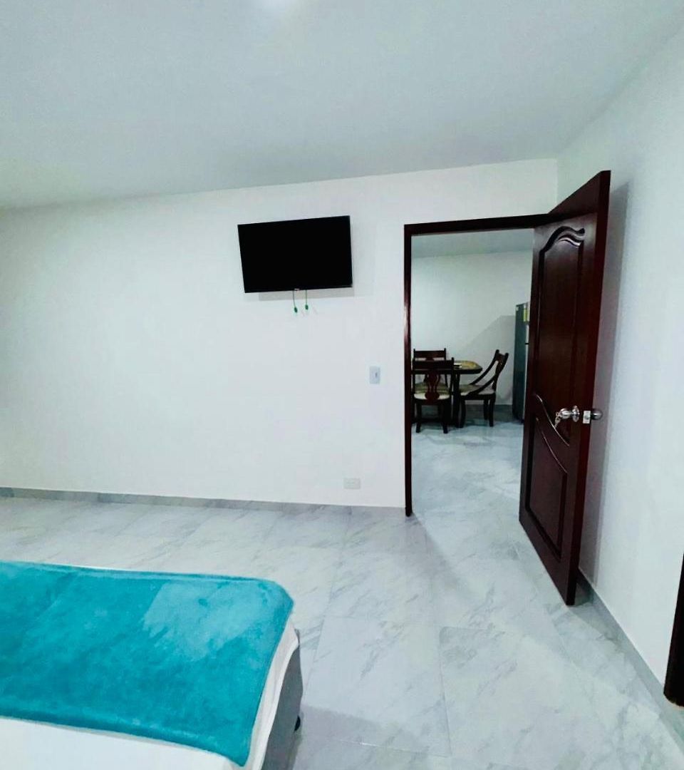Remodelado Cómodo Y Cerca Al Mar Apartamento *