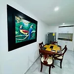 Apartamento remodelado cómodo y cerca al mar